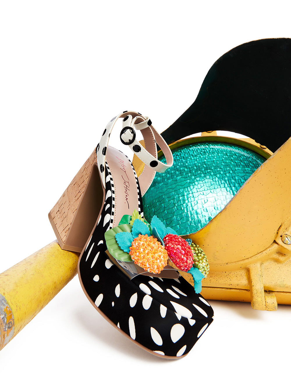 SPRITE BLACK/WHITE | RE:LUV - Image 2