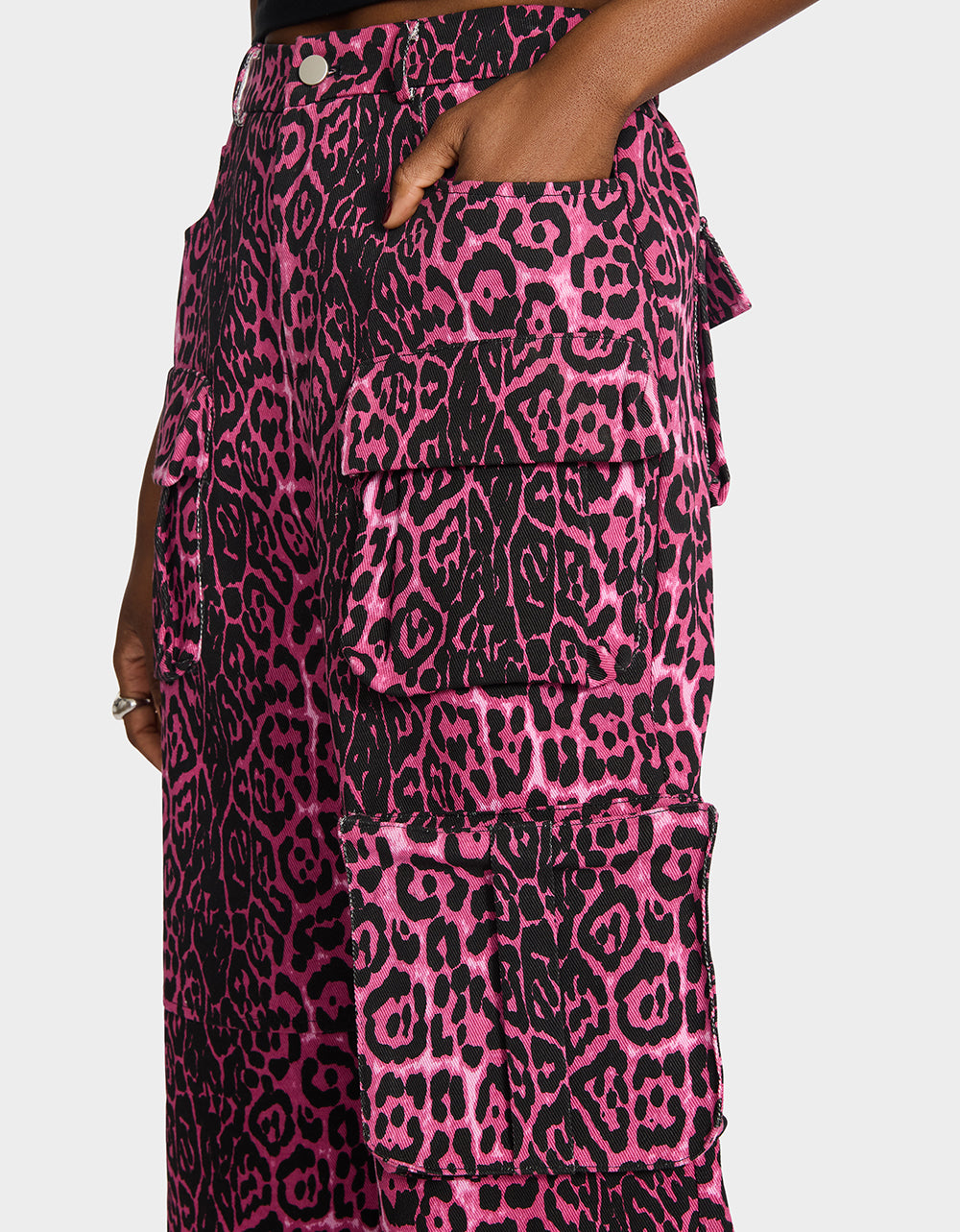 AMI CARGO PANTS PINK - Image 2