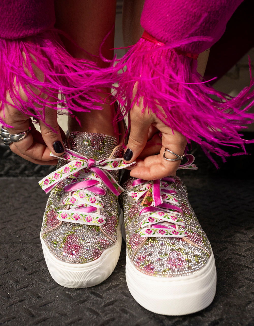 SIDNY FLORAL - Image 2